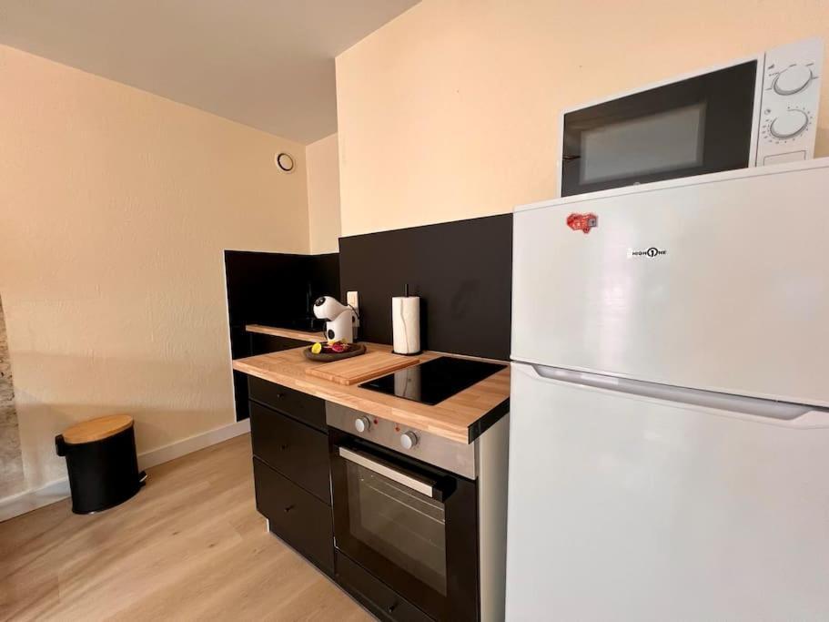 Appartement Climatise 4Prsn Au Pied De La Citadelle Besançon Eksteriør bilde